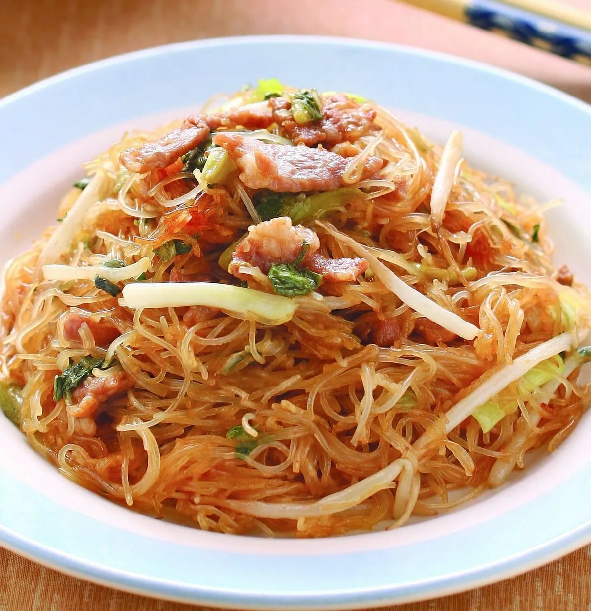 Braised Vermicelli w/ Pork & Pickled Cabbage