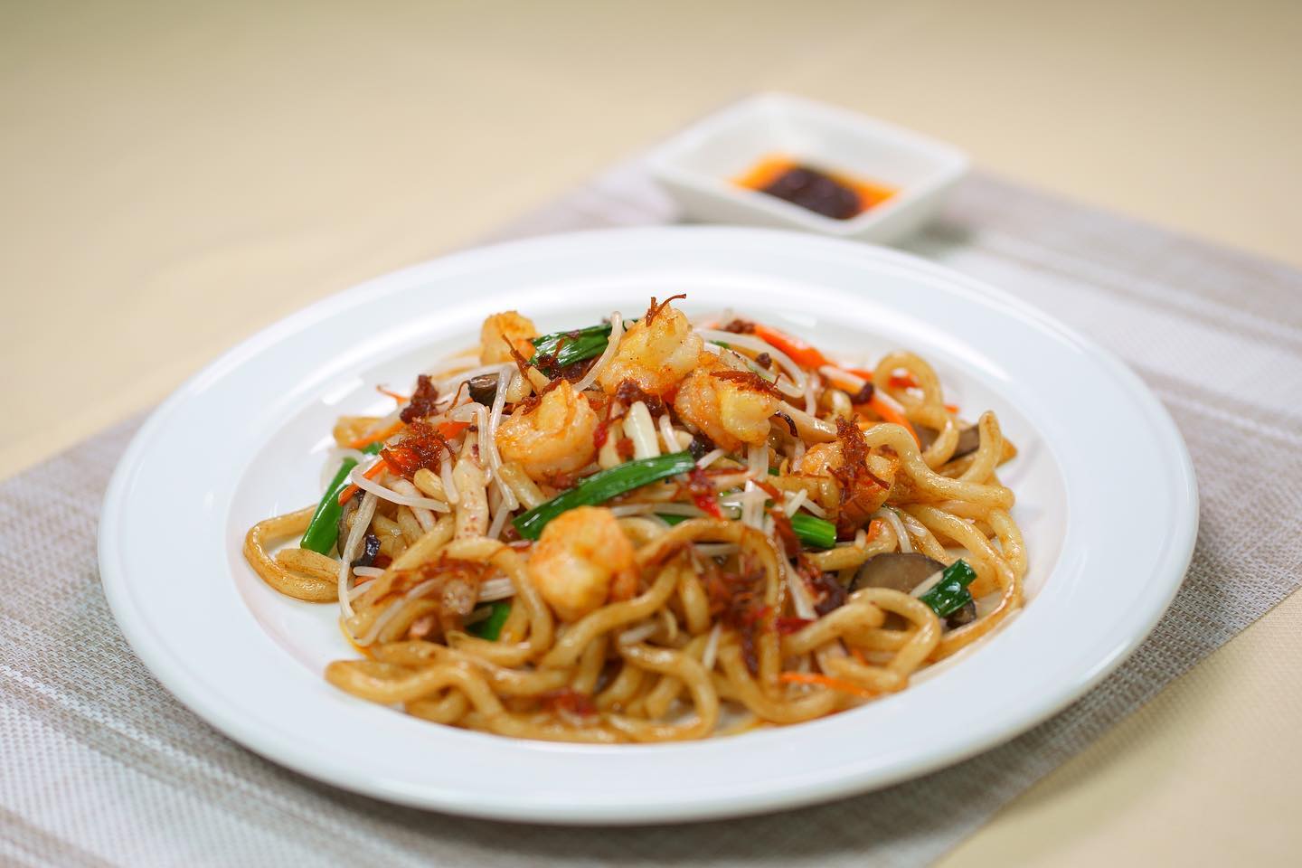 Stir Fried U-don w/ Seafood